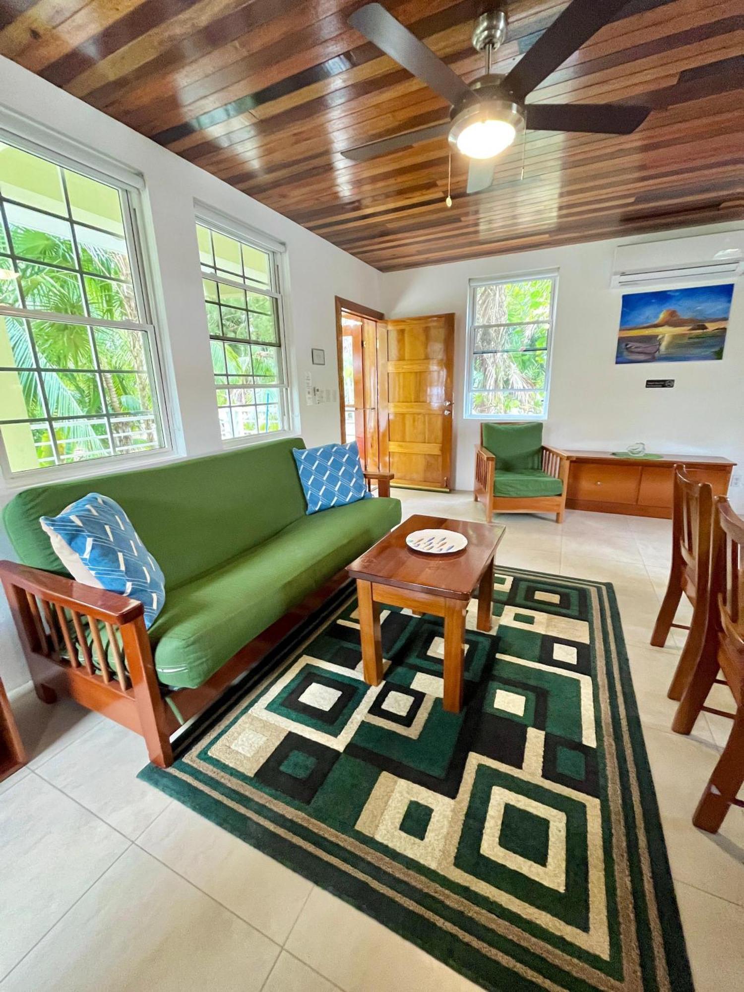 Caribbean Sunrise Villa Caye Caulker Dış mekan fotoğraf